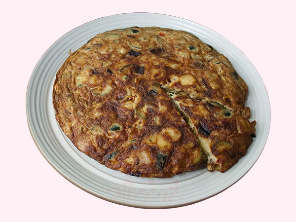 kuku-bademjan-eggplant-frittata_khazarkhooshe_img-w600h450-05